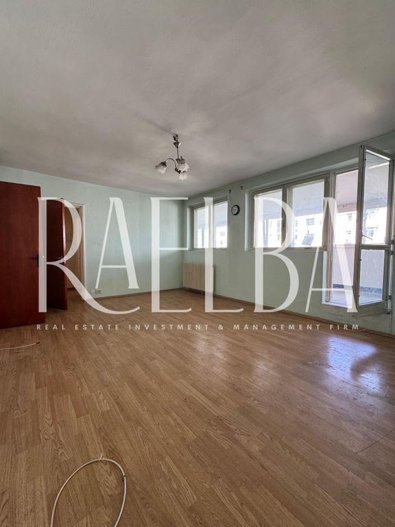 | Dorobanti 2 camere | DE VANZARE |