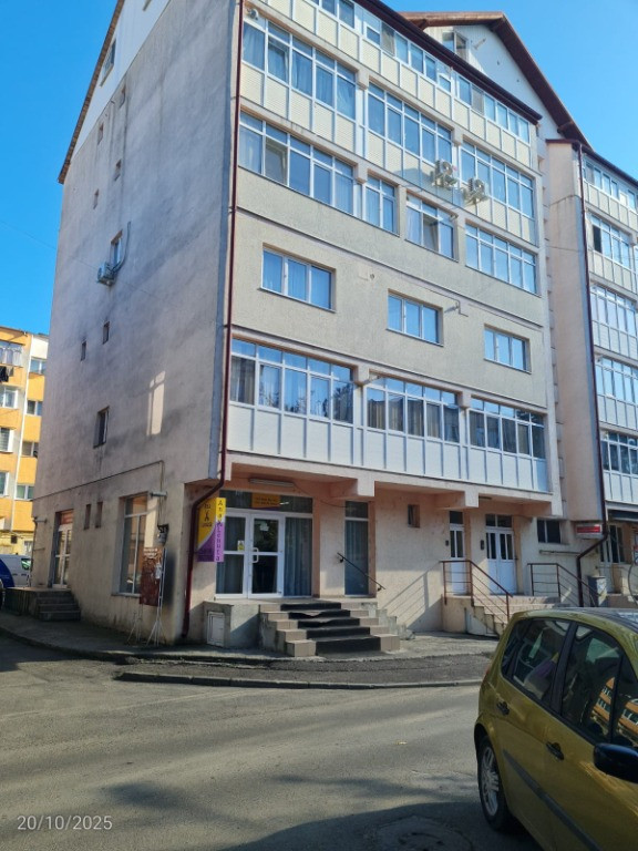 Burdujeni-Cuza Voda 2-Spatiu comercial, str. Tineretului, parter.