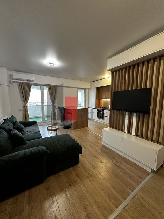 Studio modern lux Liberty Mall