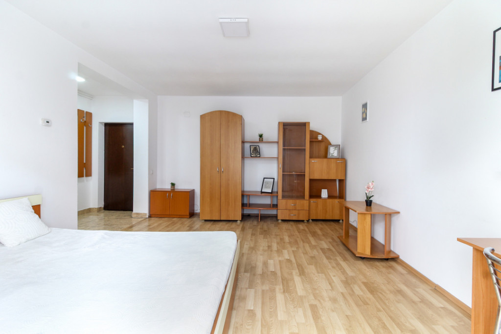 Comision 0% Apartament Zorilor UMF cu o camera, bloc 2006, e