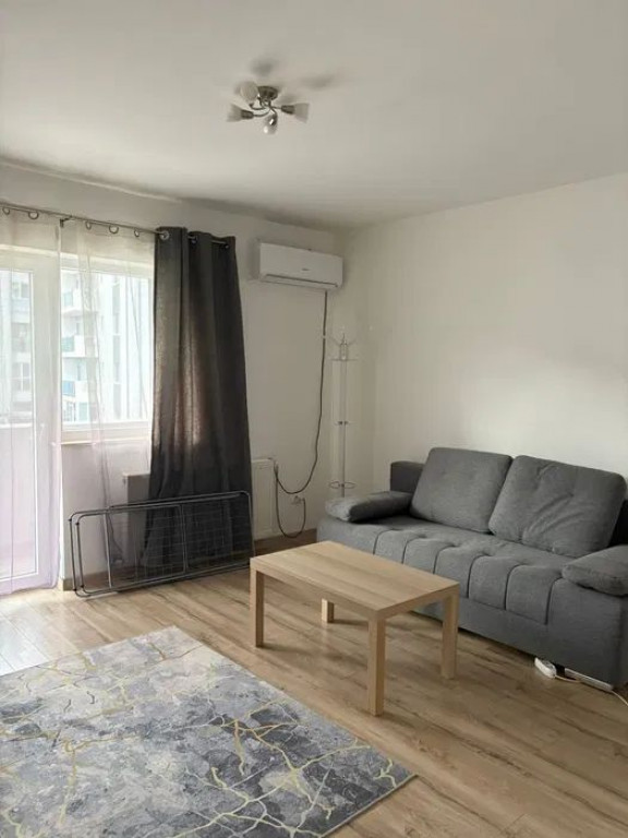 3 Camere Decomandat - Metrou Aparatori - Loc Parcare inclus