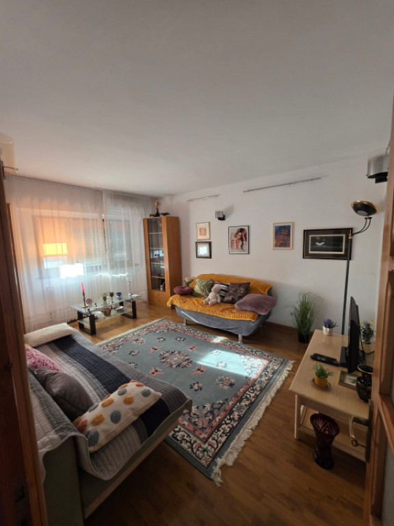 Apartament 2 camere complet utilat - Podu de Fier