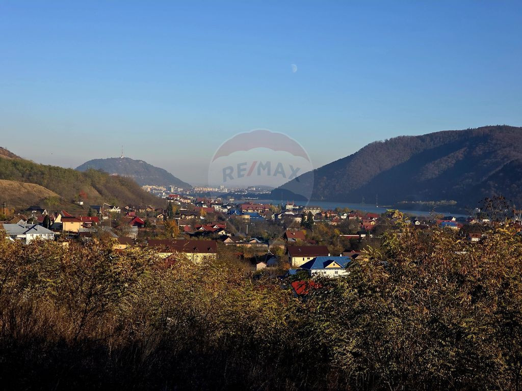 Teren 6,874mp Alexandru cel Bun / Strada plopusor