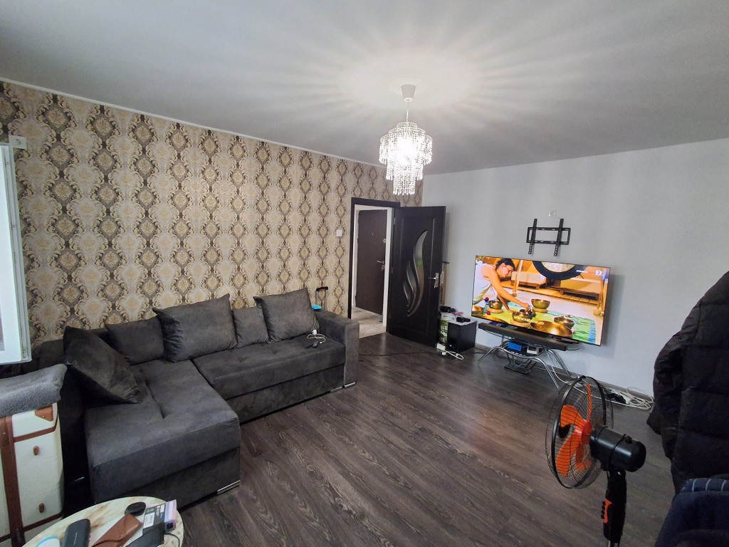 Garsoniera mobilata - utilata ~ 37 mp ~ { Piata Rahova }