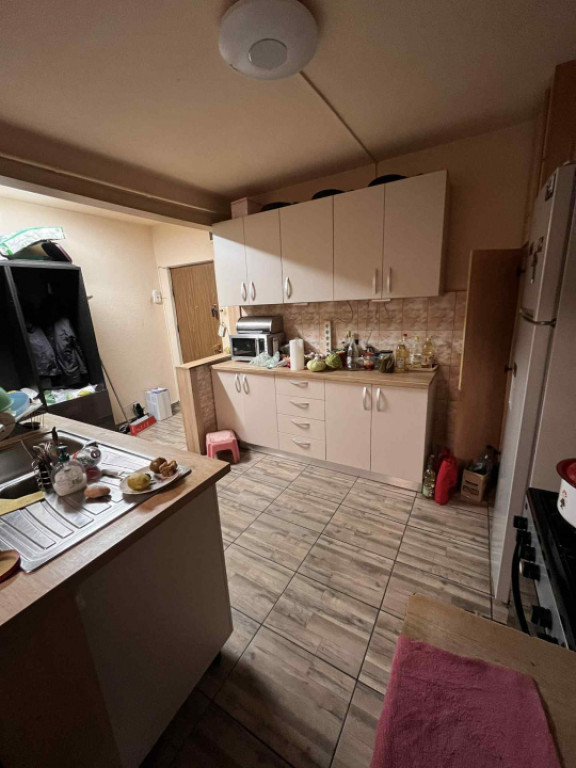 Apartament 4 camere, 85 mp utili, zona Ultracentral