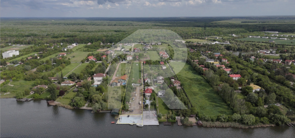 9.000 mp pe malul Lacului Snagov – un loc pentru visuri ma