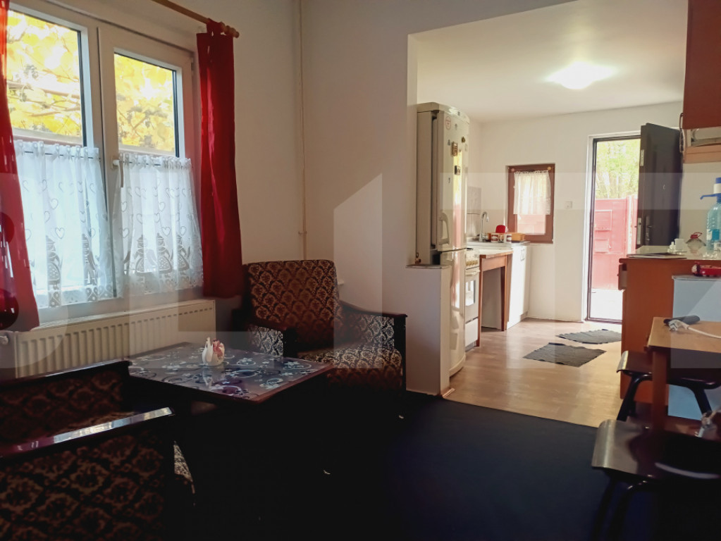 Casa 2 camere, 50 mp, zona Fratelia