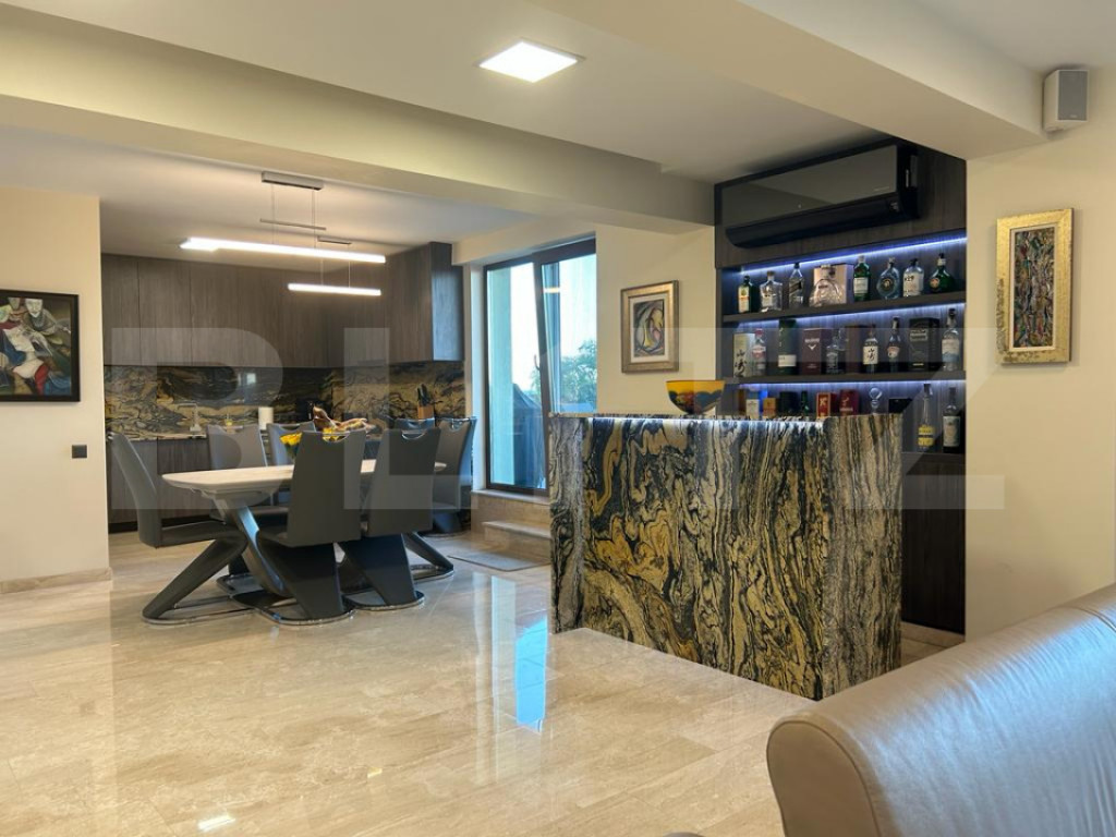 Penthouse superb de 129 mp, cu terasa de 140 mp, zona Nufaru