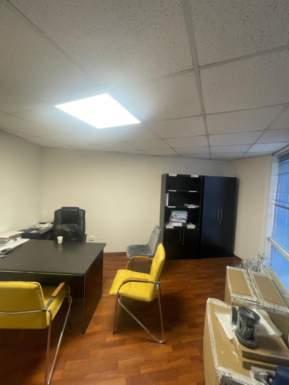 Spatiu de inchiriat, 102 mp, zona Independentei