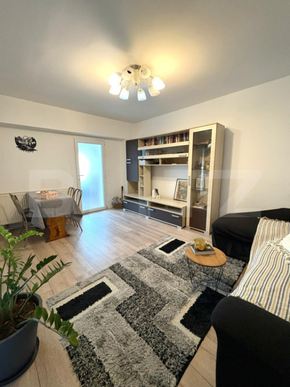 Blitz oferă spre vânzare un apartament cu 4 camere, comple