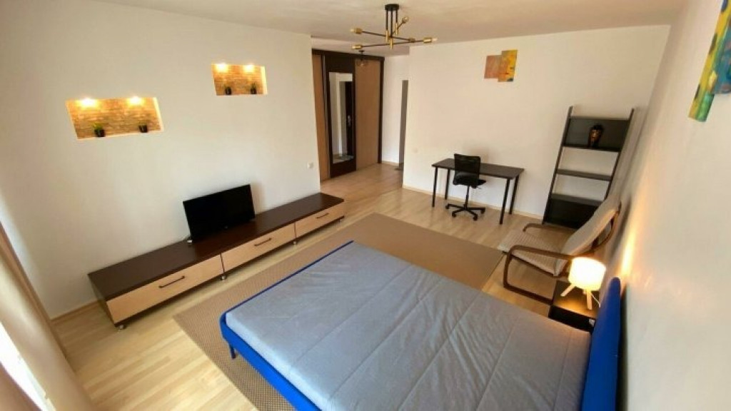 Vitan mall banu udrea etaj 6