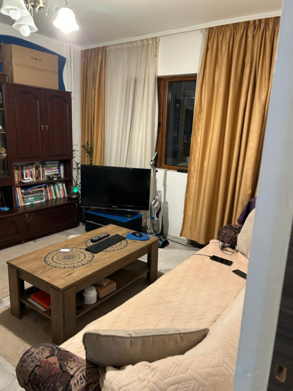 Apartament 2 camere Inel II - Eliberarii, bloc stradal