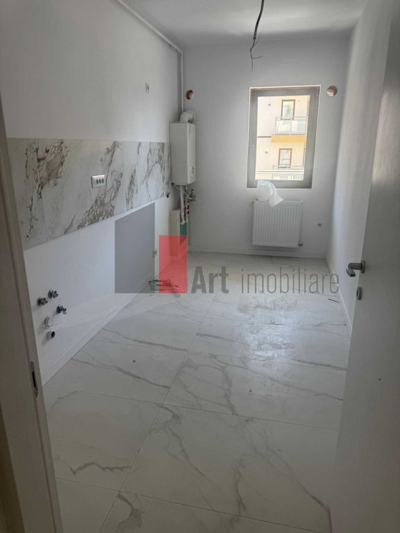 Vânzare apartament decomandat cu centrală Metalurgiei -...