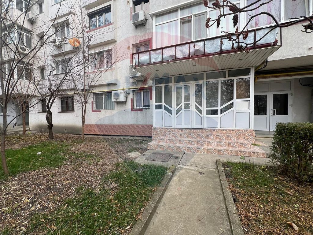 Spațiu comercial de 60mp de închiriat în zona Obor