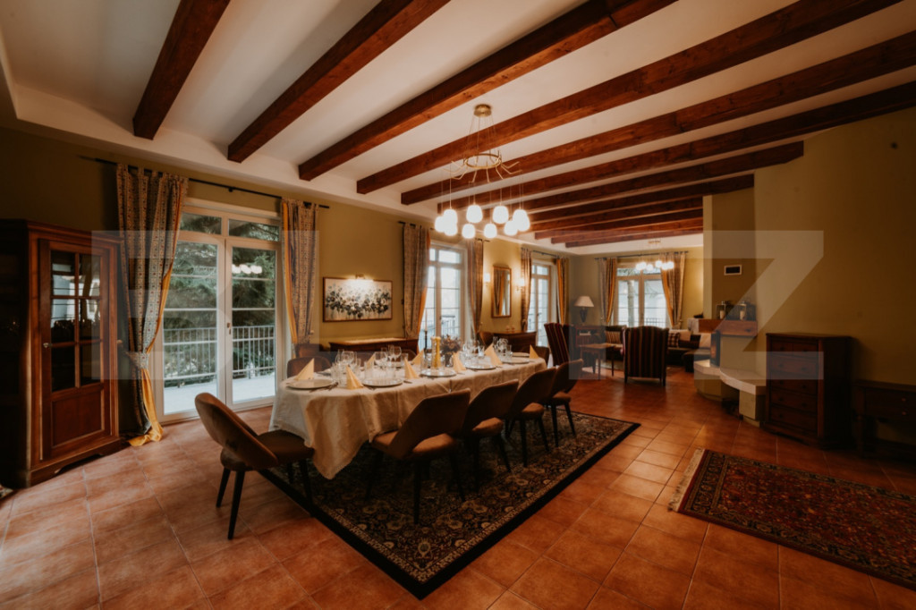 Afacere la cheie! Vila clasificata, 5 camere, 300 mp, teren