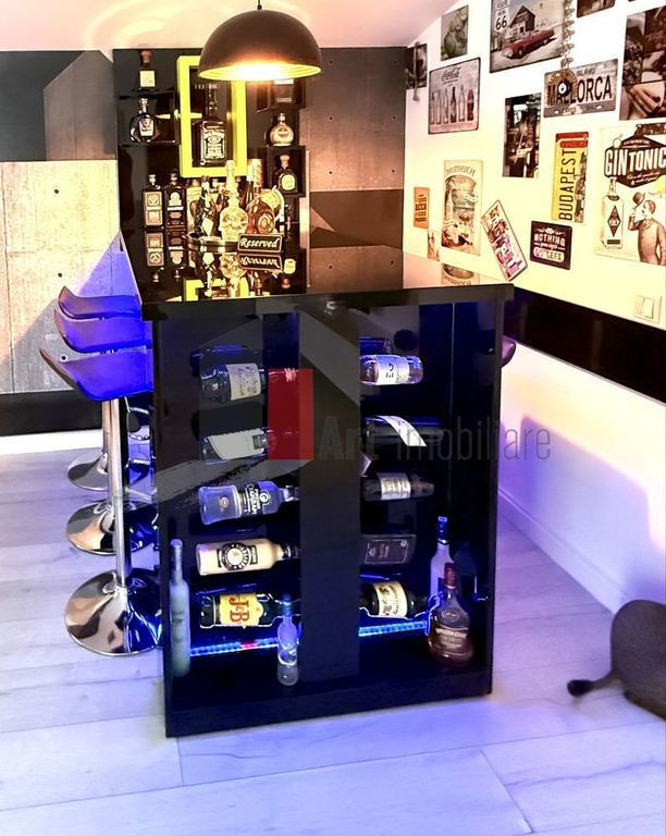 Vand Apartament 3 camere - Parcare inclusa Militari