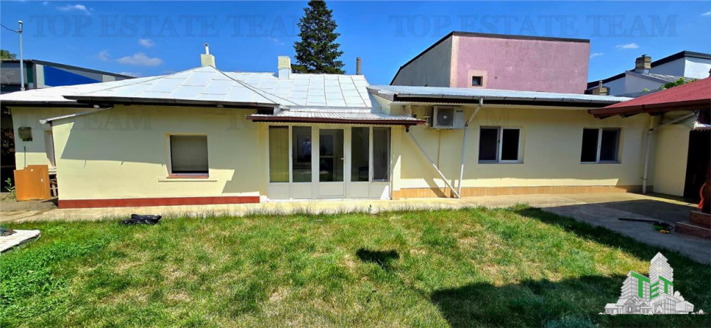Casa cu 4 camere, 2 corpuri, teren 420 mp, Brancoveanu, Luic