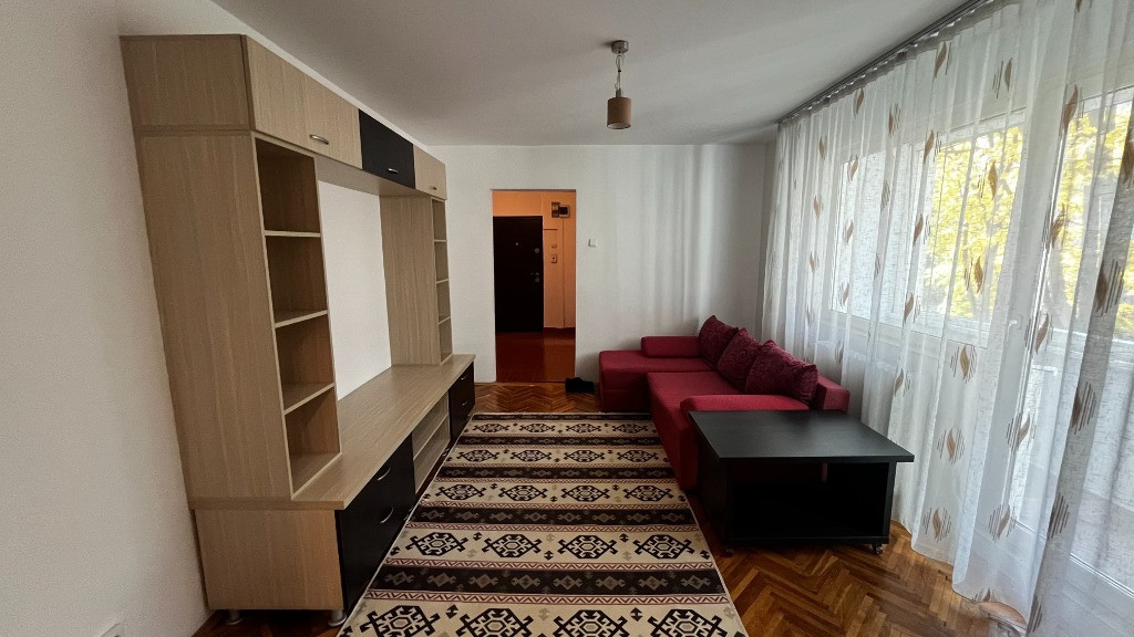 Persoane fizice apartament 2 camere 49 mp cu balcon mare - Grigorescu