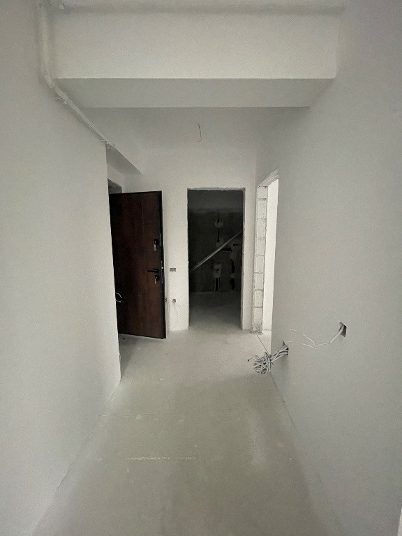 Apartament de 2 camere, balcon, aproape de facilități, Sos.Alexandriei