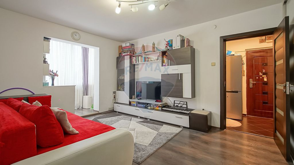 Apartament cu 2 camere de vânzare în zona Central