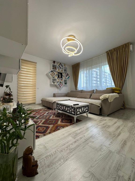 | BIRUINTEI - METROU BERCENI | Apartament 2 camere cu grădină |