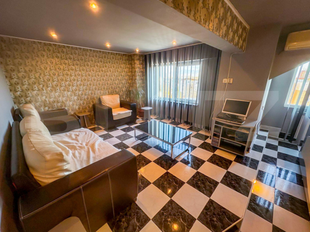 Apartament de vanzare, cu 2 camere decomandat, 50 mp, zona