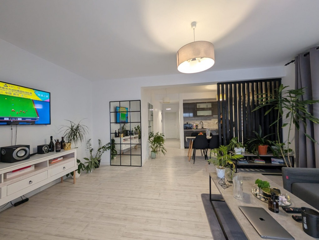 Apartament 2 camere cu grădină si garaj în Florești, comision 0%