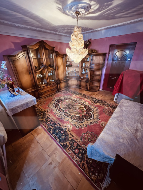 Oportunitate unica! 5 camere in Gradiste, 109mp