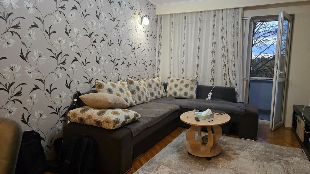 Apartament 2 camere in Deva, zona Balcescu- Licee, et 3