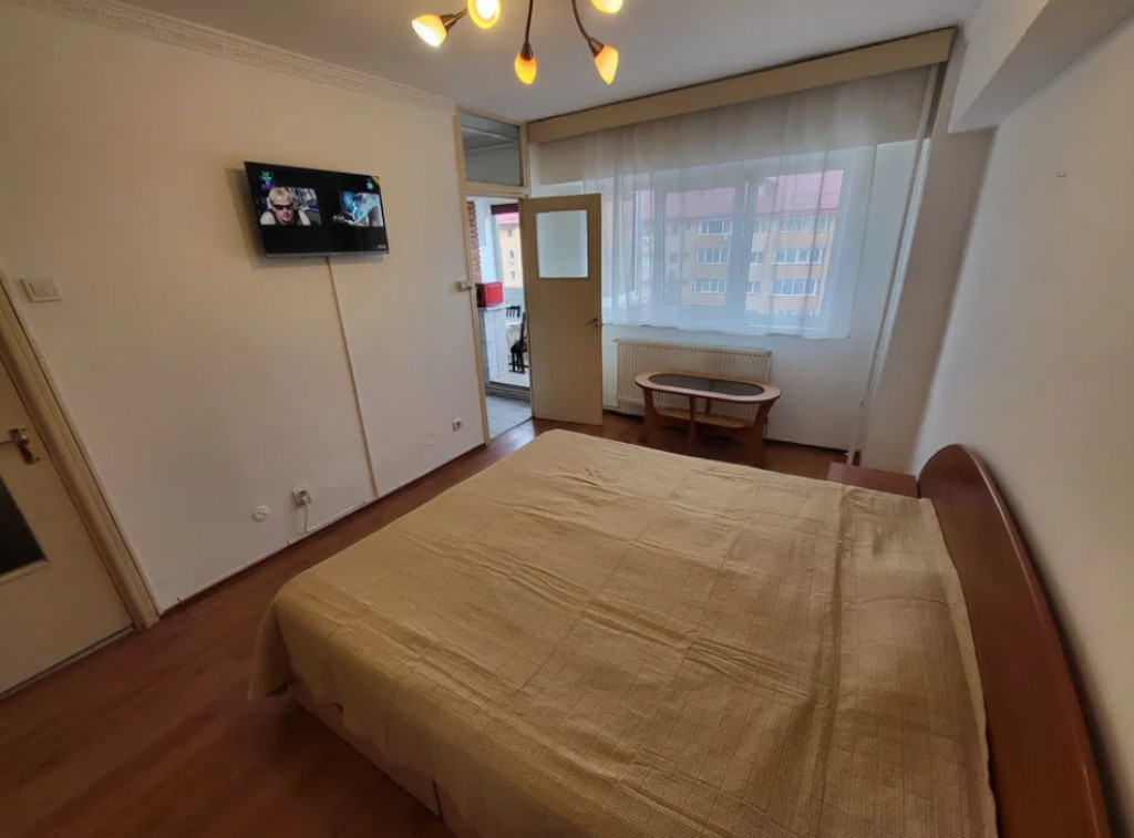 Garsoniera semidecomandat - zona Racadau