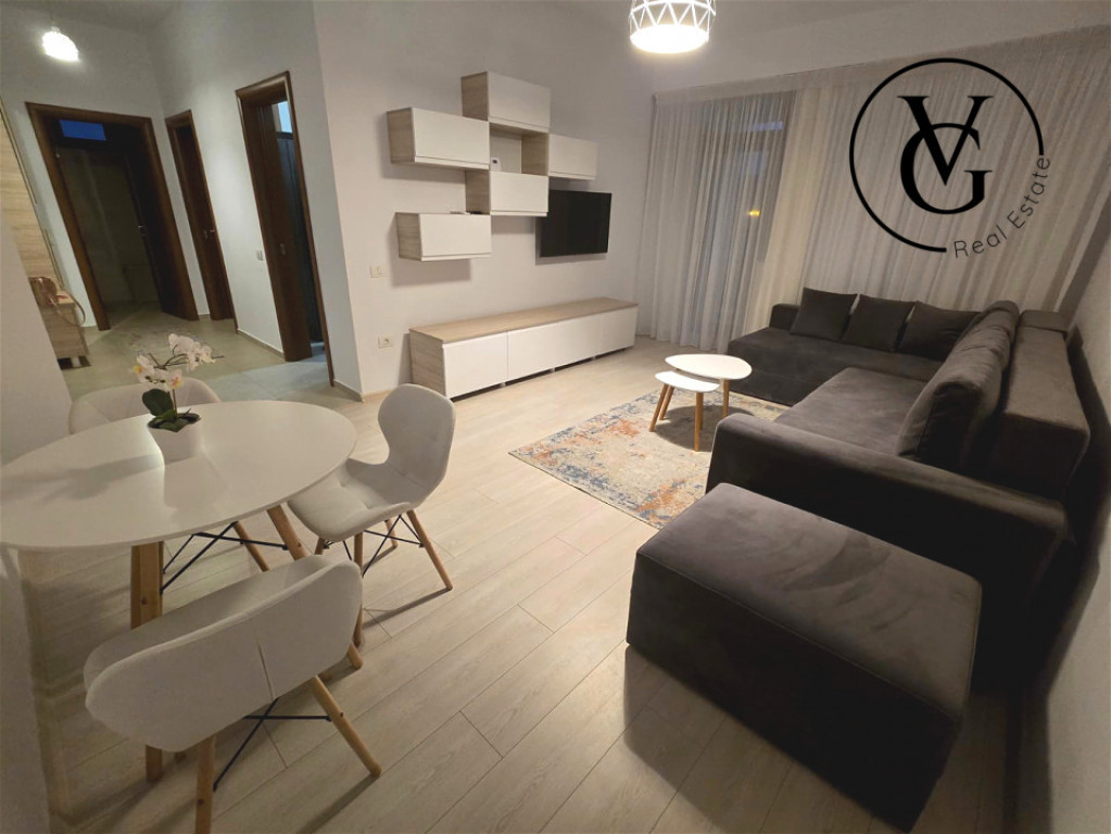 Apartament 2 camere de inchiriat in zona centrala , parcare