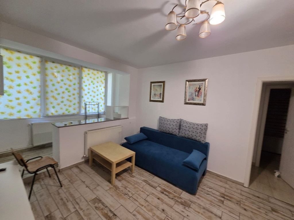 Apartament 2 camere decomandat, City Park Mall