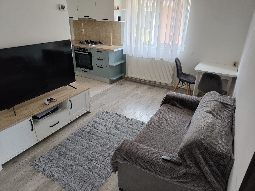 Apartament 2 camere semidec. Poitiers