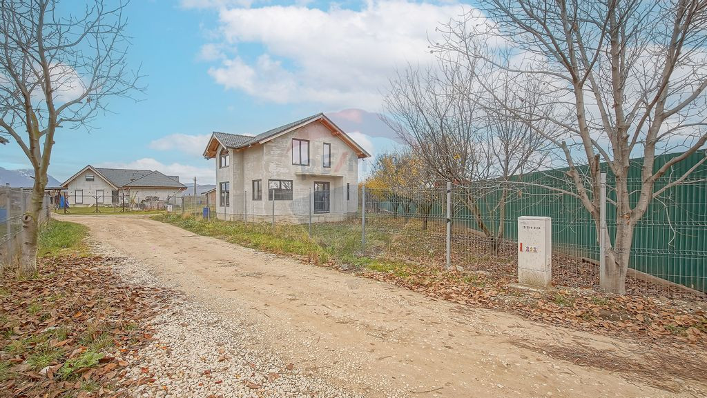 Vedere de Vis: Munți/Cetate | Impune-ți stilul acasă |...