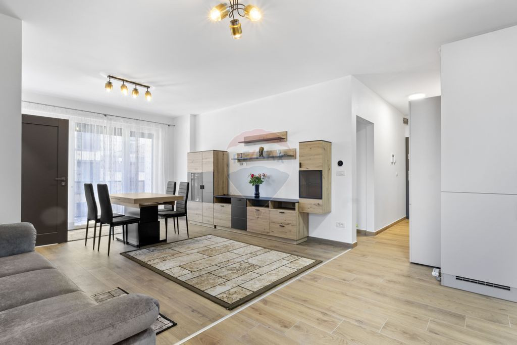 Apartament 2 camere, de închiriat, Adora Central, parcar...