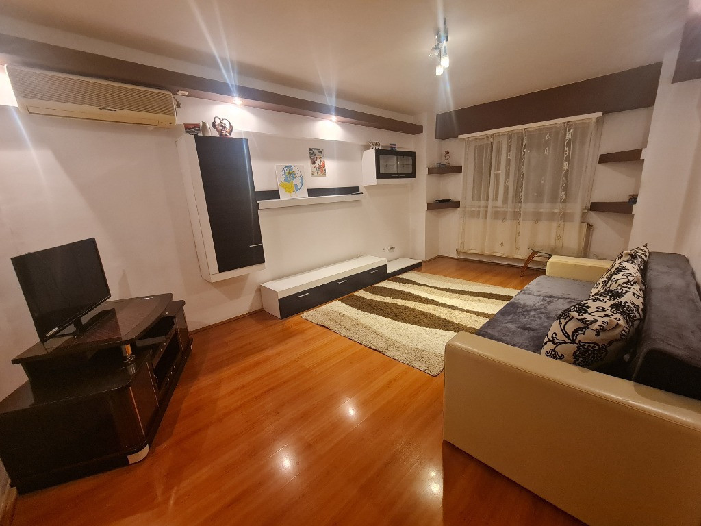 Ap 3 camere Sos. Buzaului sup 102 mp