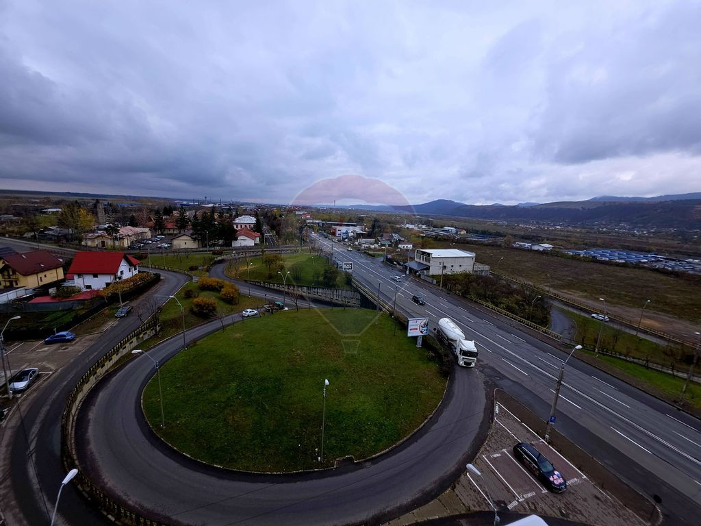 Apartament cu 2 camere de vânzare în zona 1 Mai