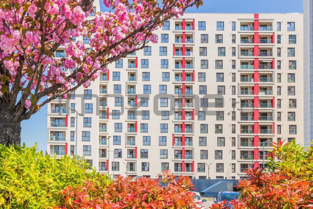 MILITARI | EXIGENT RESIDENCE| MALL PLAZA | PARCARE SUPRAT...