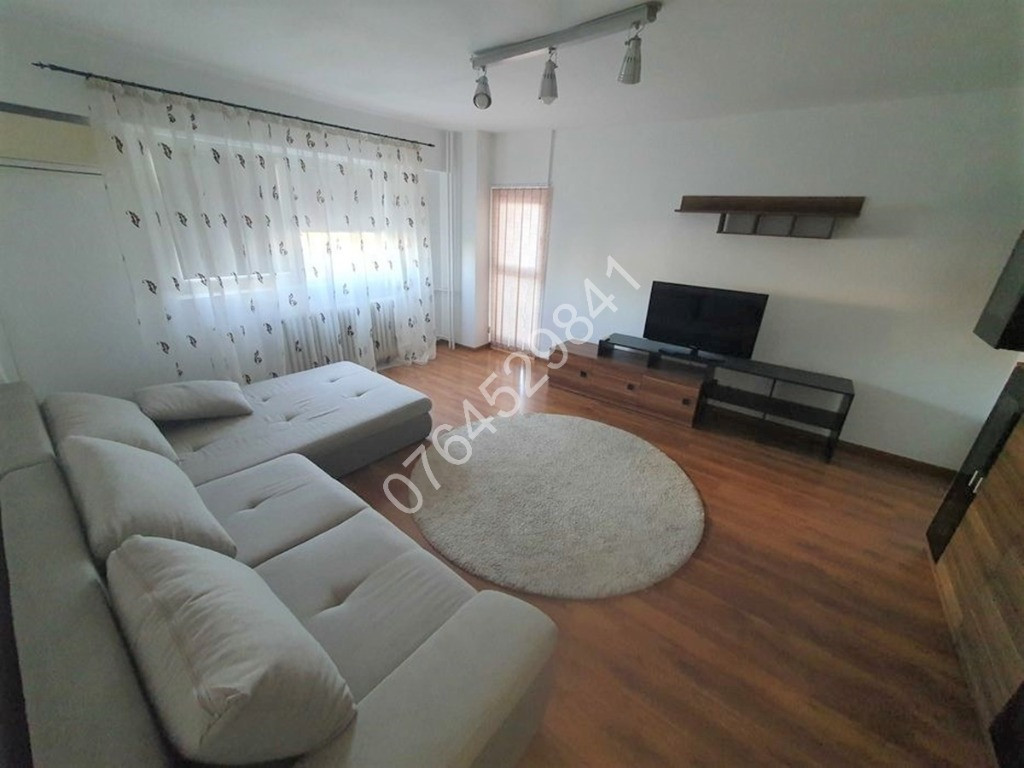 Apt. 2cam. Calea Calarasi, Sos. M. Bravu, langa metrou Muncii,renovat