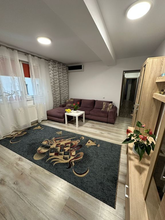 Apartament decomandat 3 Camere Turnu Magurele