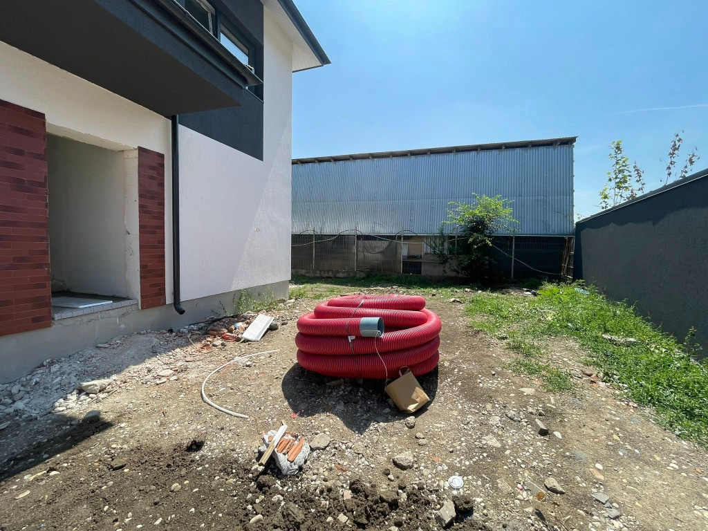 Apartament cu doua camere in zona Bragadiru