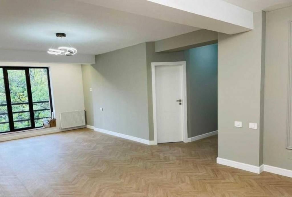 Spatiu cu destinatie de birouri cu chirias existent