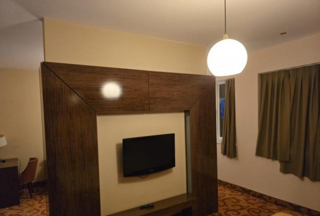 Vitan barzesti etaj 10 studio rin grand