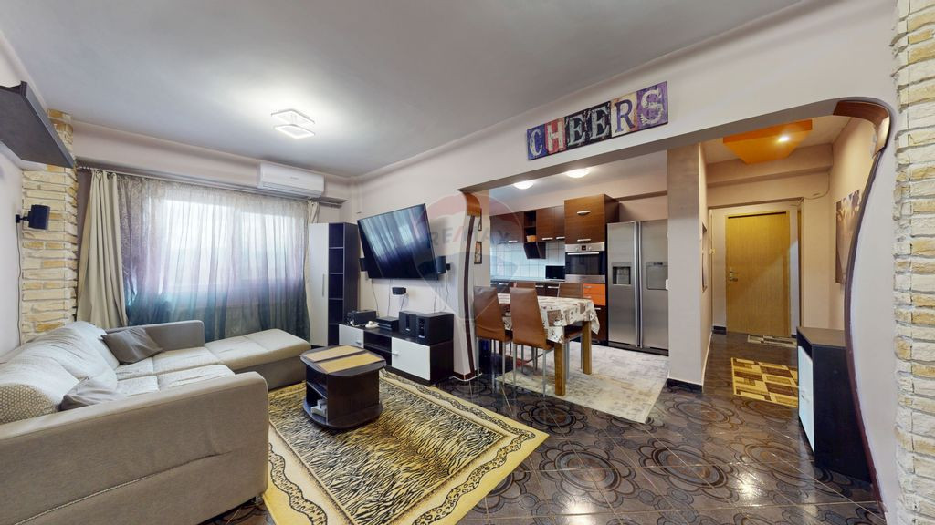 Comision 0% | 4 camere | 81 mp | 2 parcări | Priveliște...