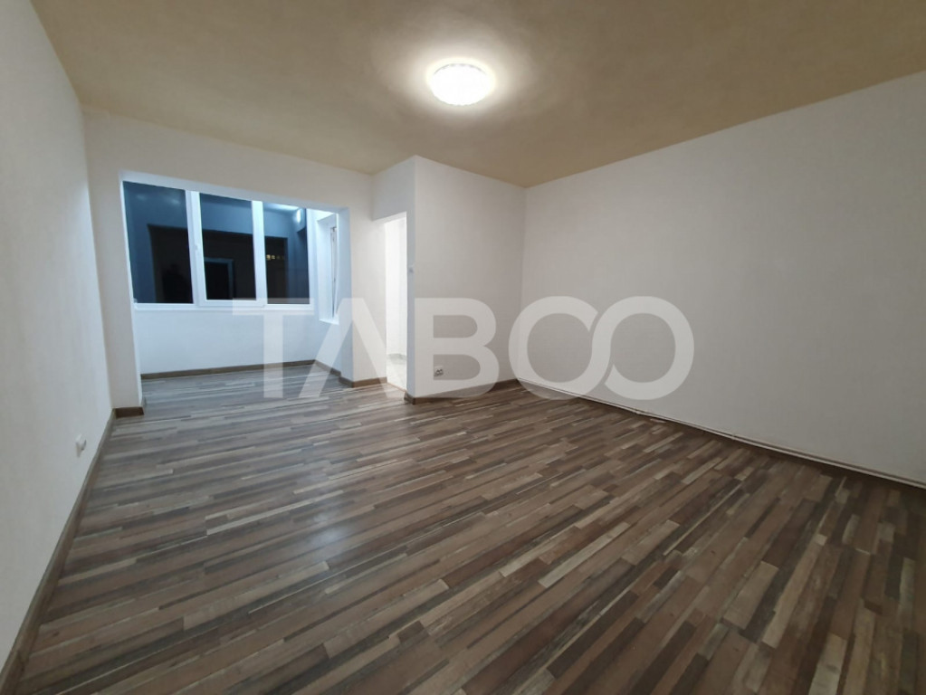 Garsoniera de vanzare 27 mp parter zona Tudor Vladimirescu