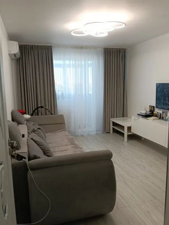 APARTAMENT 2 CAMERE, TITAN, RENOVAT