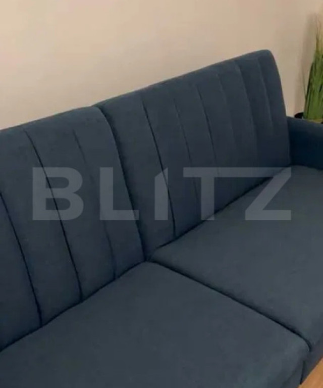 Garsoniera de vanzare, 24 mp - zona Tractorul