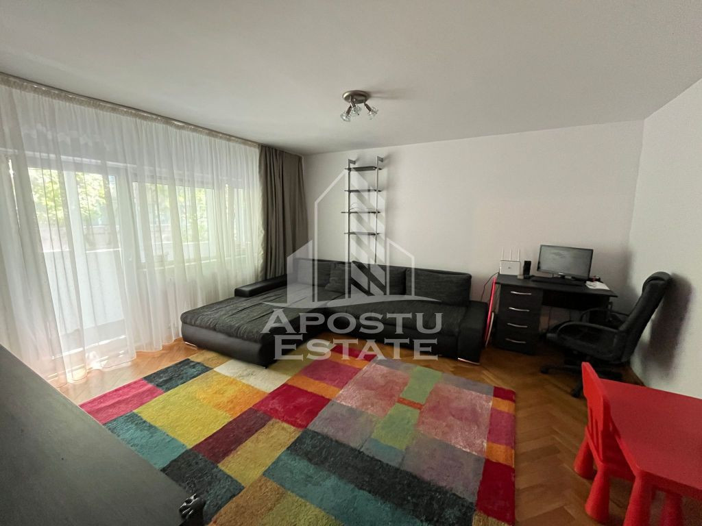 Apartament 2 camere, decomandat,centrala proprie, AC, eta...