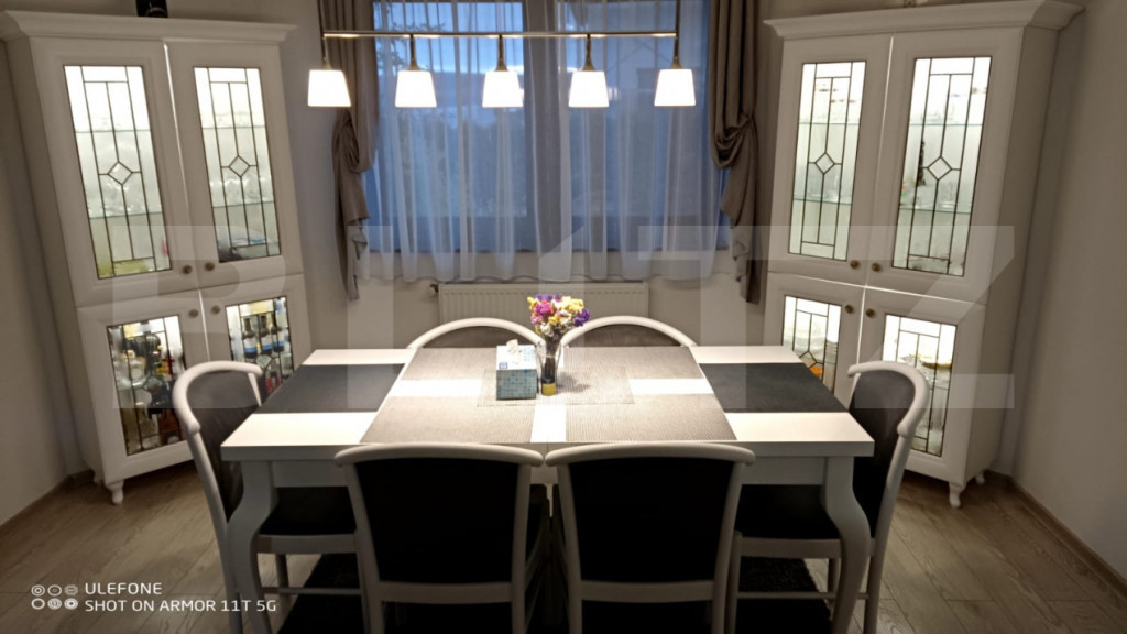 Casa moderna in Nazna