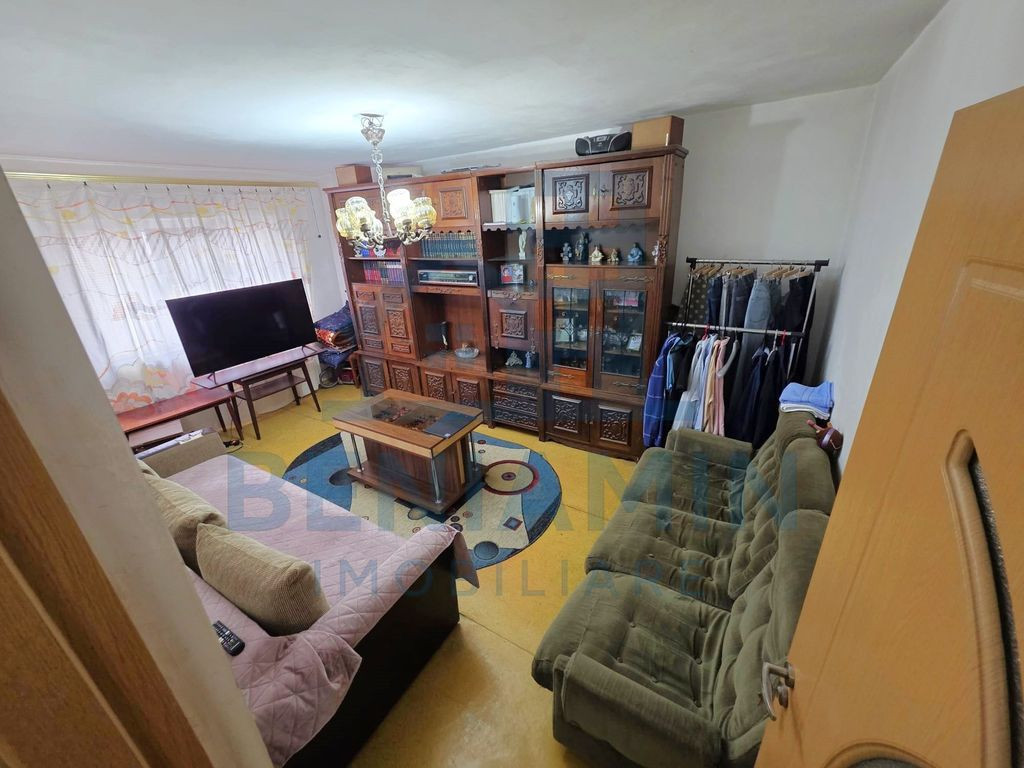 Apartament 2 camere decomandat Brazda lui Novac et3 scoal...